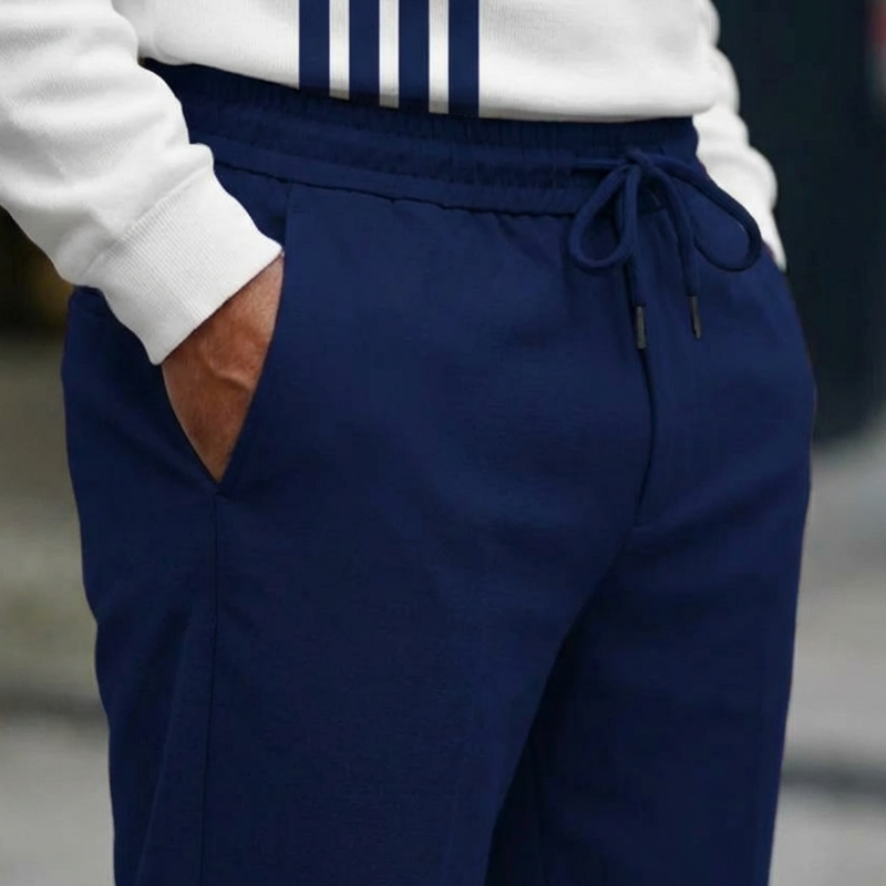 Jersey y pantalones con estampado gráfico